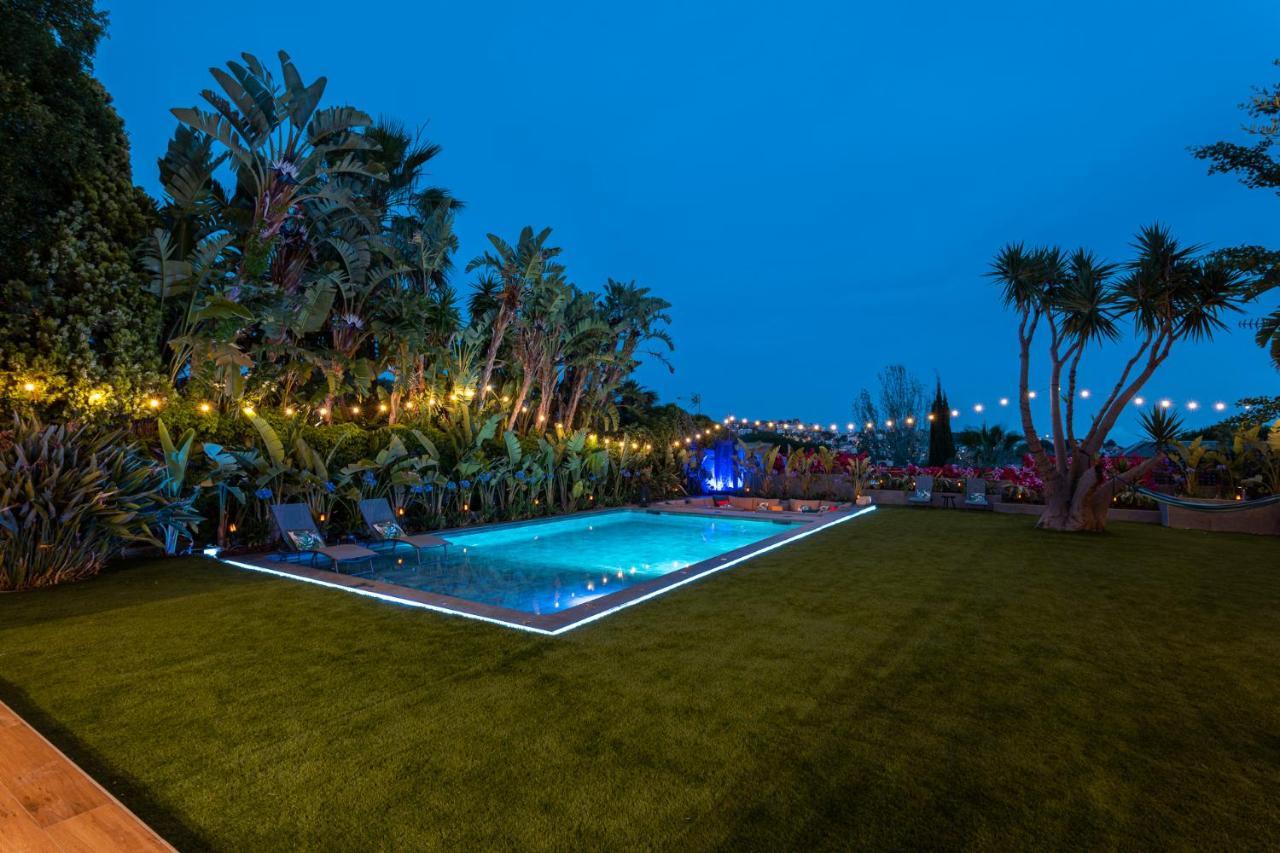 Villa Barcelona'S Tropical Oasis Sant Just Desvern Exterior foto