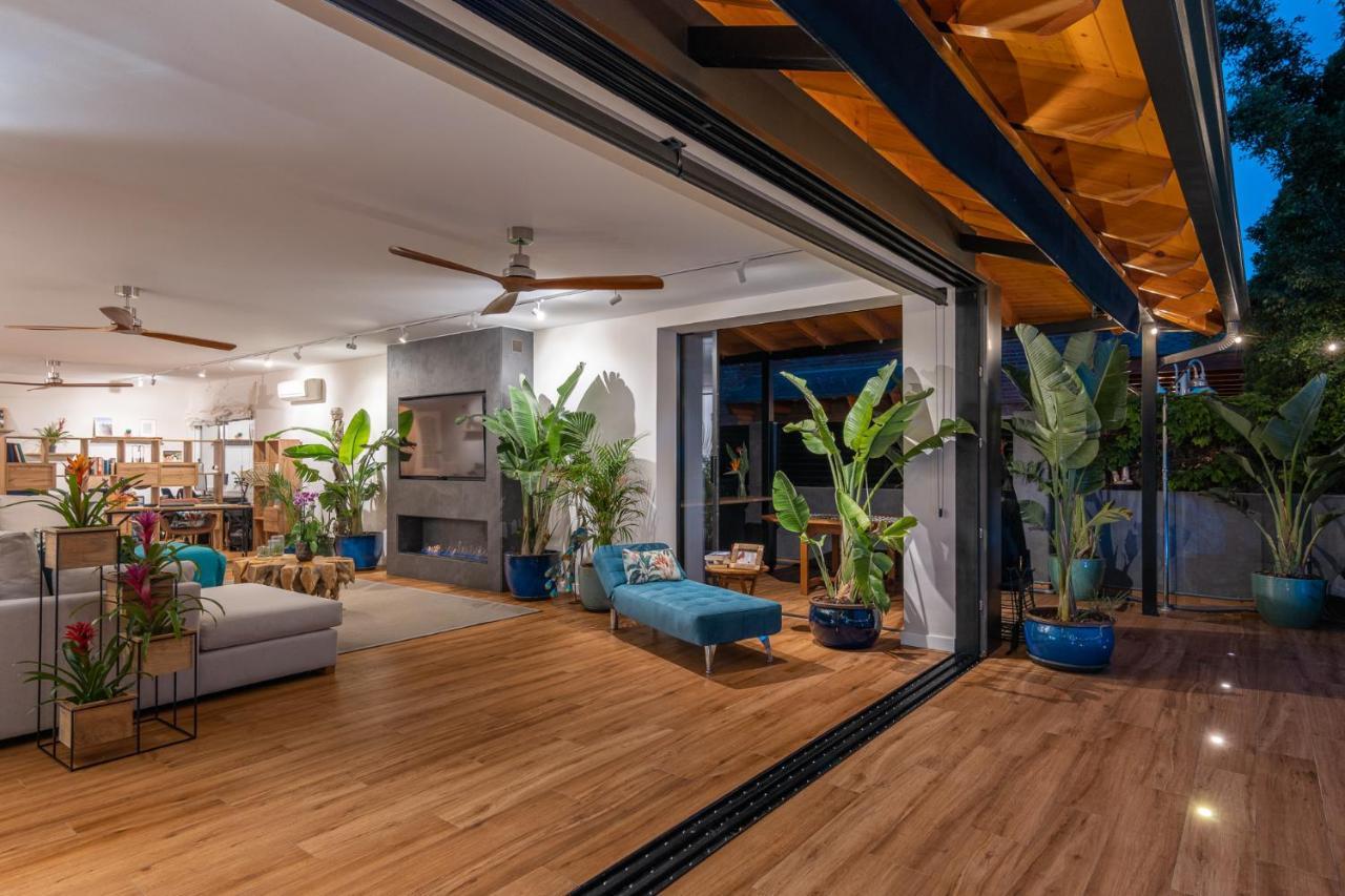 Villa Barcelona'S Tropical Oasis Sant Just Desvern Exterior foto